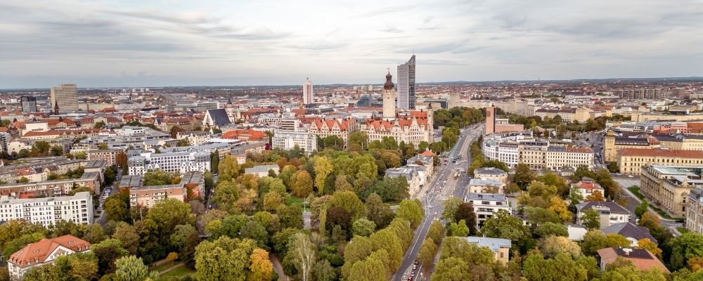 Saksonya 2027 resmi tatil günleri