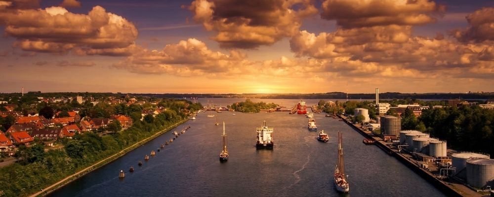 Schleswig-Holstein 2027 Resmi Tatil Günleri image