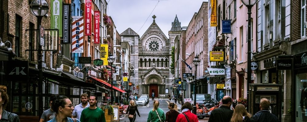 Çocuklar için yurt dışı İngilizce yaz kampı rehberi - İrlanda